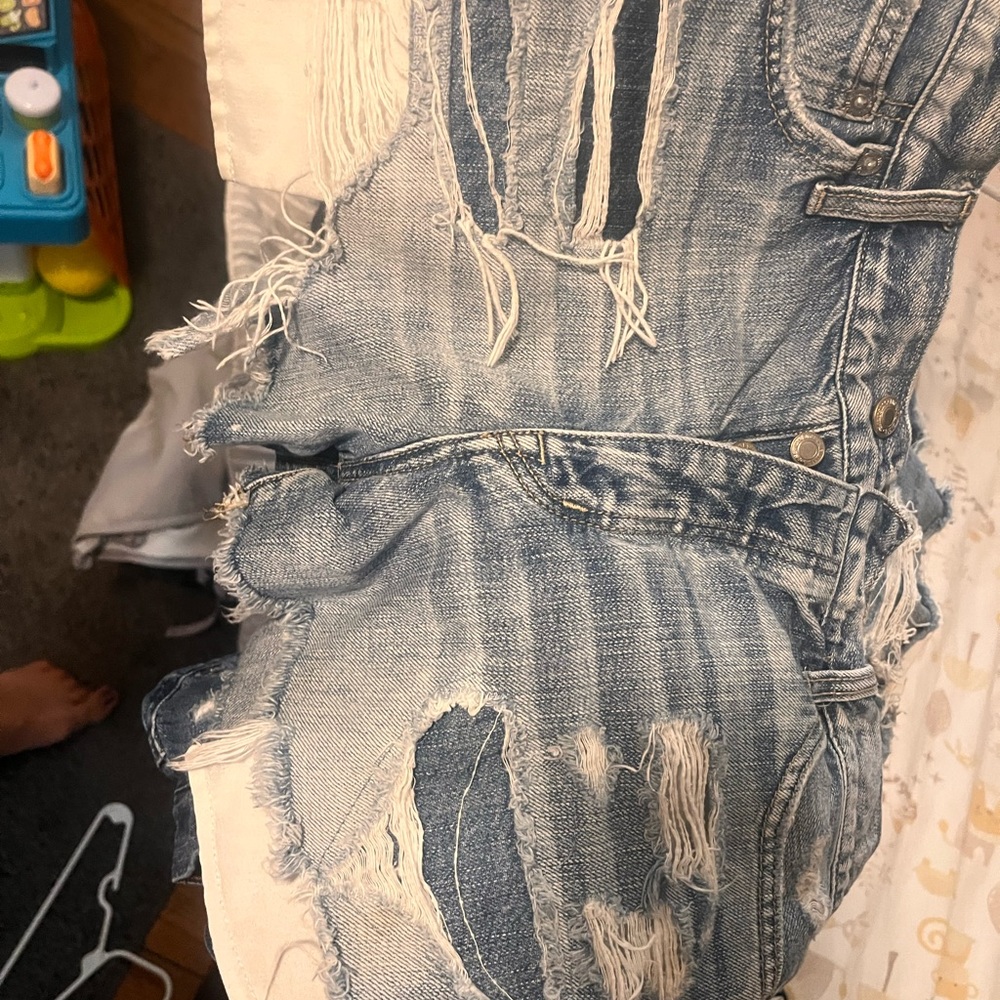 American eagle women’s size 10 shorts